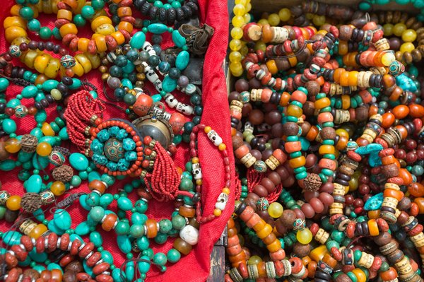 Les bracelets tibétains : un voyage au cœur de la culture